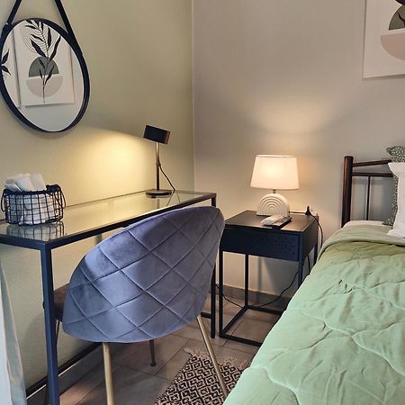 Olivia Apartment-Private Parking คัลกิดา ภายนอก รูปภาพ
